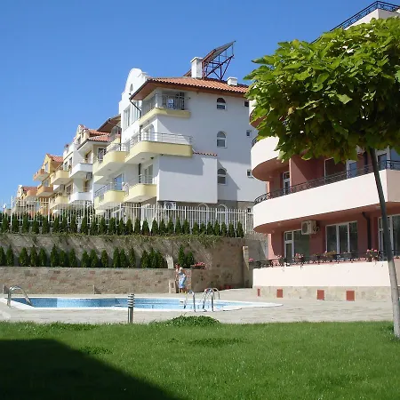 Femili Diveda Hotel 2*