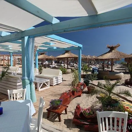 Femili Diveda Hotel 2*