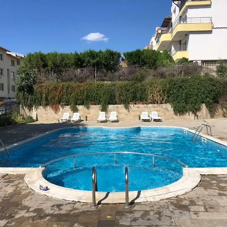 Femili Diveda Hotel